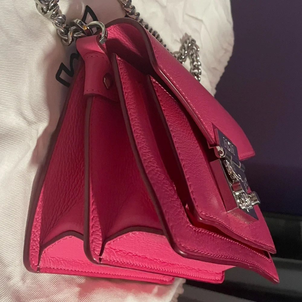 MCM Calfskin Patricia Crossbody Bag Silver Chain Sugar Pink! Limited Edition! - Picture 7 of 15